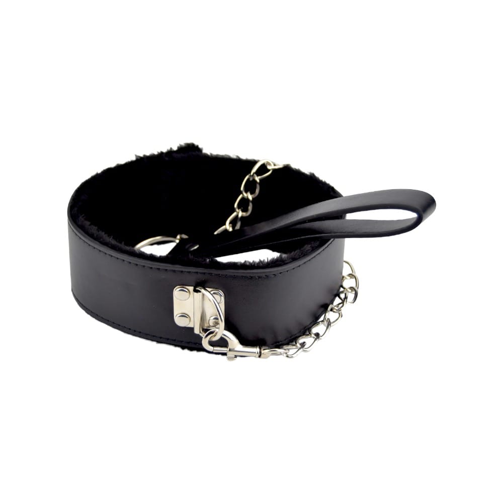 Bound to Please Furry Collar with Leash Black 5 Bound to Please Furry Collar with Leash Black - Image 4