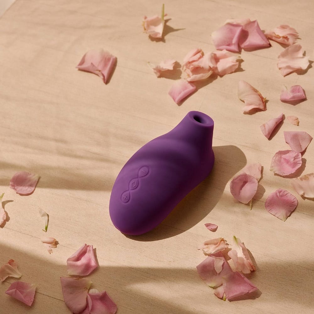 LELO SONA 2 Sonic Clitoral Massager - Purple 15 LELO SONA 2 Sonic Clitoral Massager - Purple - Image 14