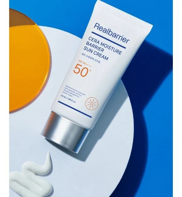 Realbarrier - Cera Moisture Barrier Sun Cream, 50ml 4 Realbarrier - Cera Moisture Barrier Sun Cream, 50ml - Image 3